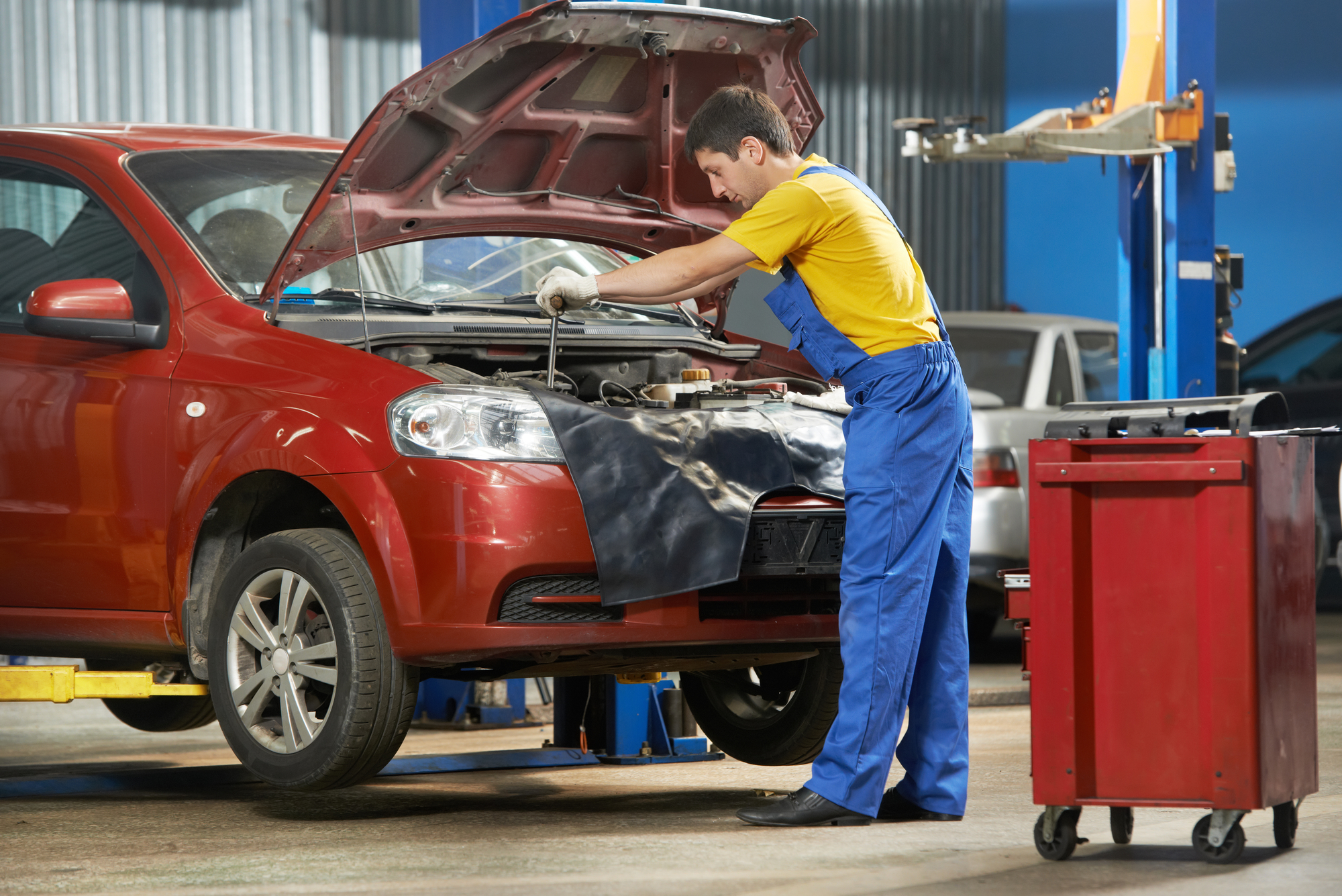 Auto Repair Shops Near Me Find the Right One in Phoenix