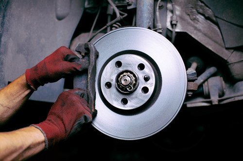 Brake Line Repair in Phoenix – 5 Things You Should Know