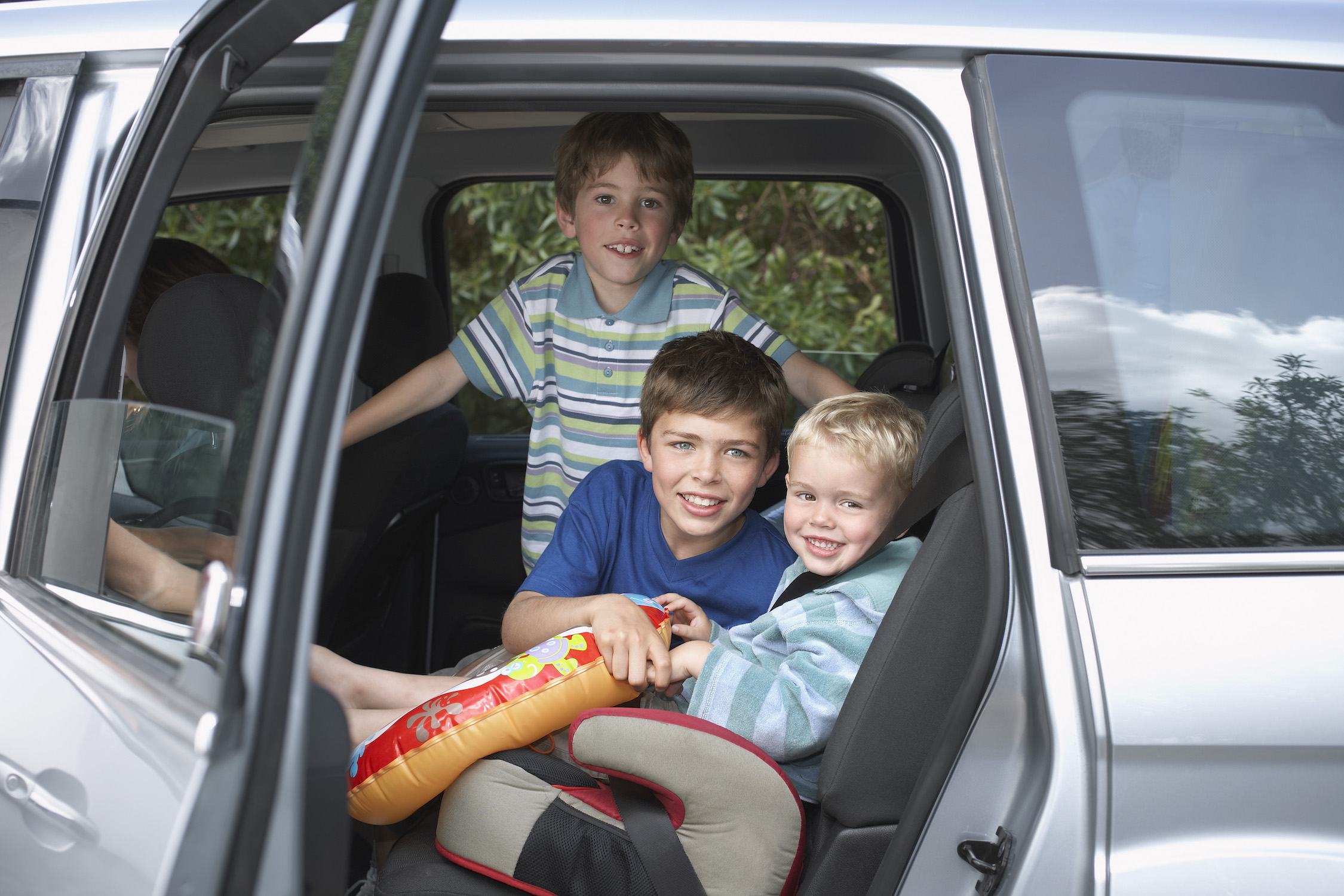 Car Safety Tips for Kids – 8 Ways to Keep Your Kids Safe in the Car